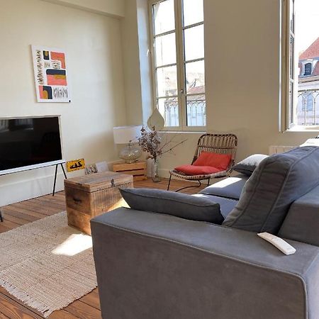 Appartement Au Coeur Du Centre Historique Avallon Ngoại thất bức ảnh