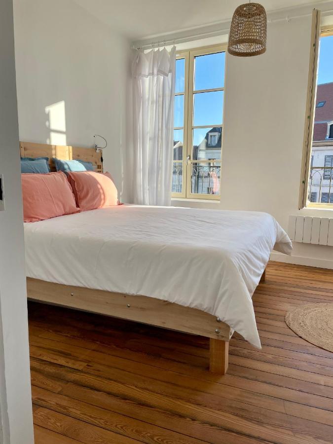 Appartement Au Coeur Du Centre Historique Avallon Ngoại thất bức ảnh