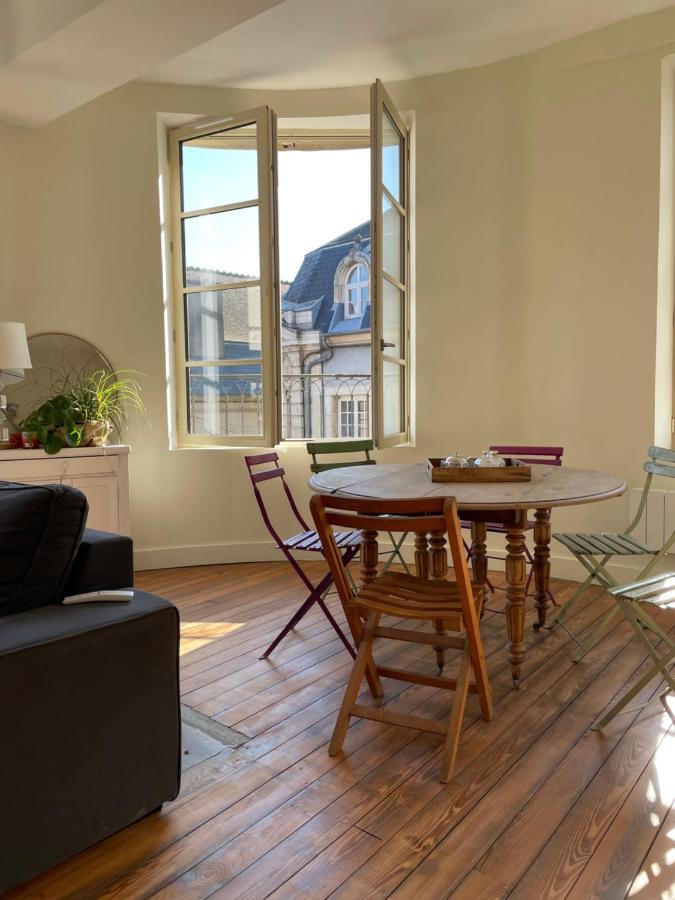 Appartement Au Coeur Du Centre Historique Avallon Ngoại thất bức ảnh